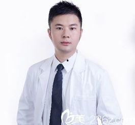 李潮个人资料,才华横溢的年轻艺术家，探索艺术与生活的完美融合
